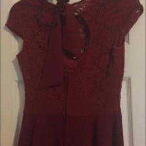 Women’s Lacey dress